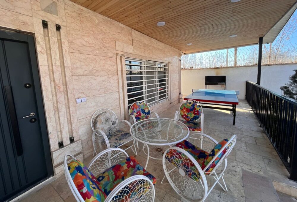 Orcid vila.outdoor space